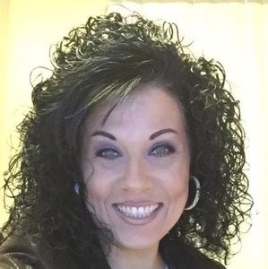 Meet your Posher, Marianna